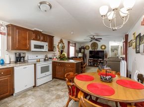 556 Central Street 11, Leominster MA 01453