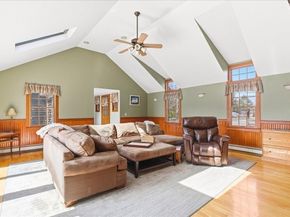 64 Wapping Rd, Kingston MA 02364