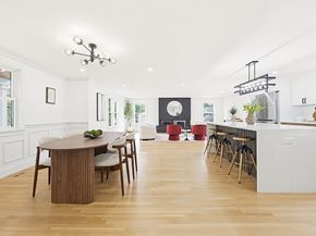 565 Elm St, Concord MA 01742