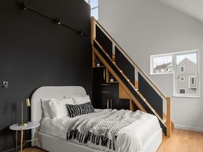 115 Governor Winthrop Rd 115, Somerville MA 02145