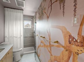 115 Governor Winthrop Rd 115, Somerville MA 02145