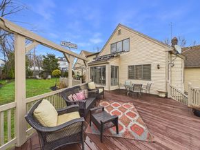 50 Prospect Ave, Hull MA 02045