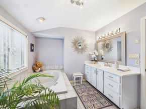 50 Prospect Ave, Hull MA 02045
