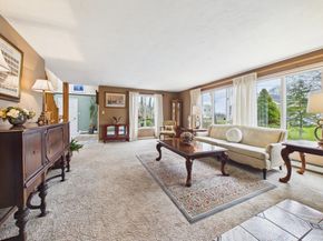 50 Prospect Ave, Hull MA 02045