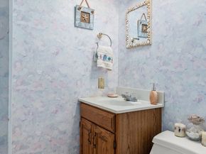 113 Temple Rd, Waltham MA 02452