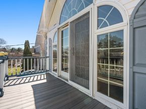 113 Temple Rd, Waltham MA 02452