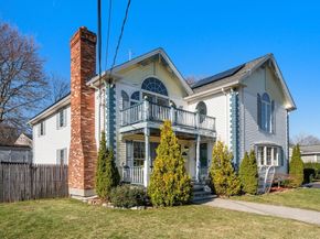 113 Temple Rd, Waltham MA 02452