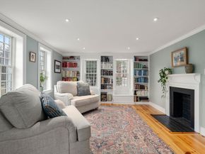 102 Washington St, Sherborn MA 01770