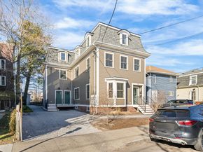 31 Houghton St A, Somerville MA 02143