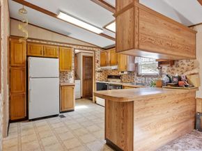 74 Earl Drive, Athol MA 01331