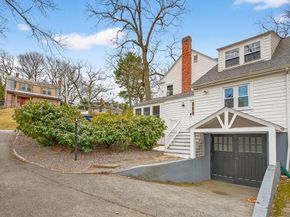 575 Chestnut St, Newton MA 02468