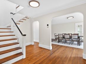 575 Chestnut St, Newton MA 02468