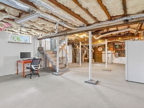 575 Chestnut St, Newton MA 02468