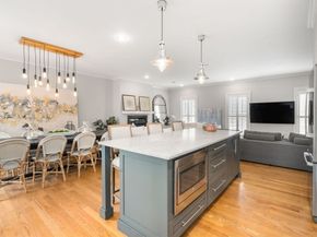 73-79 Auburn St 75, Newton MA 02466