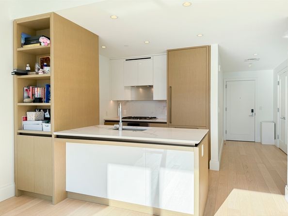 380 Harrison Ave 1007, Boston MA 02118