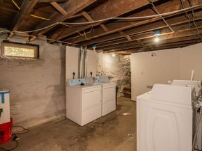 56 Cohasset St, Worcester MA 01604