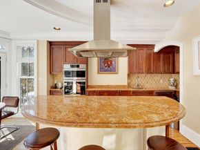 70 Montgomery St, Boston MA 02116