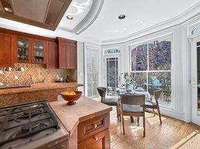 70 Montgomery St, Boston MA 02116