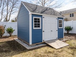 48 Wethersfield Rd, Natick MA 01760