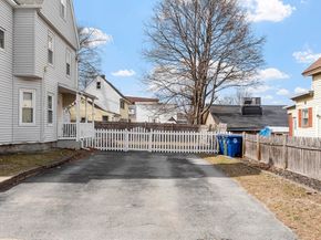 11 Pine Street, Leominster MA 01453