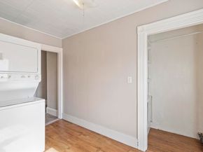 11 Pine Street, Leominster MA 01453