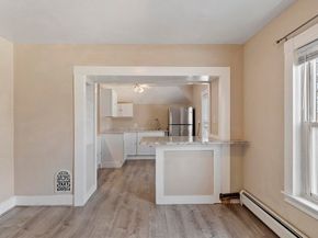 11 Pine Street, Leominster MA 01453