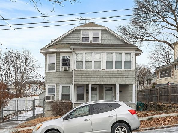 48 Saratoga St, Lynn MA 01902