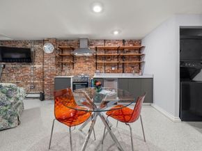 26 Unity St 1, Boston MA 02113
