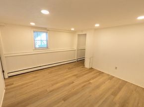 34 F St, Hull MA 02045