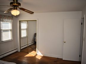 34 F St, Hull MA 02045