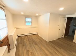 34 F St, Hull MA 02045