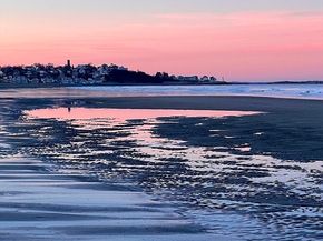 34 F St, Hull MA 02045