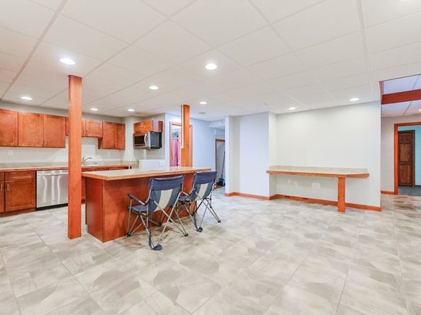 11 Brigham Rd, Paxton MA 01612