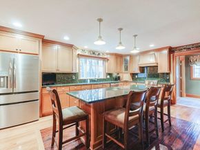 11 Brigham Rd, Paxton MA 01612