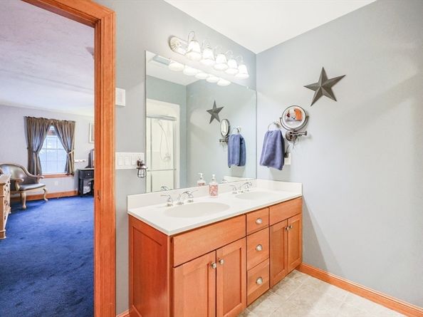 11 Brigham Rd, Paxton MA 01612