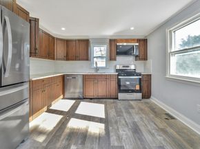 10 Fitzpatrick Ave, Brockton MA 02301