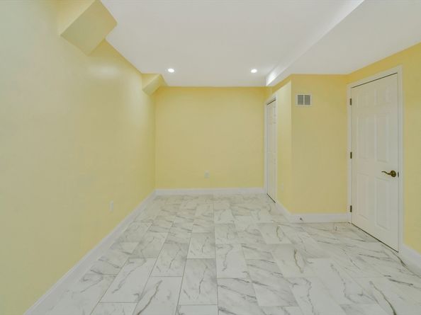 10 Fitzpatrick Ave, Brockton MA 02301