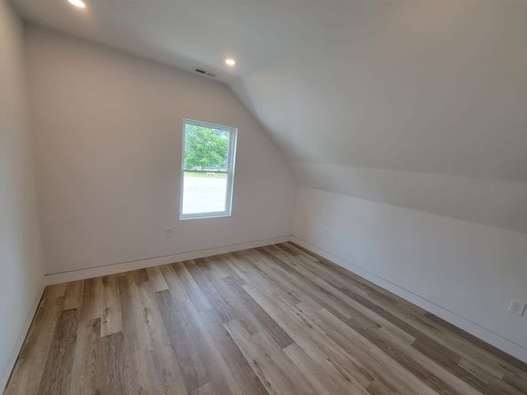 26 Saint Mary St, Malden MA 02148