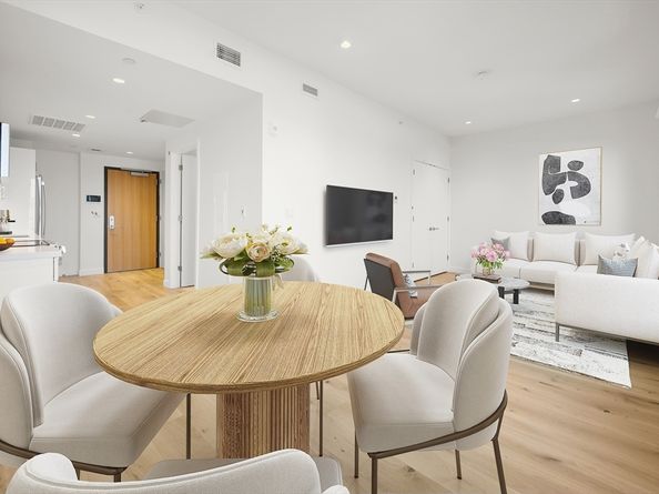 2149 Washington St 610, Boston MA 02119