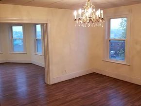 37 Vernon St, Worcester MA 01610