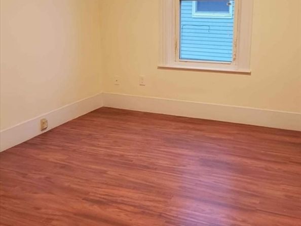 37 Vernon St, Worcester MA 01610