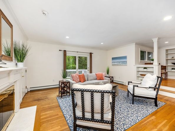 212 Cushing Street, Hingham MA 02043