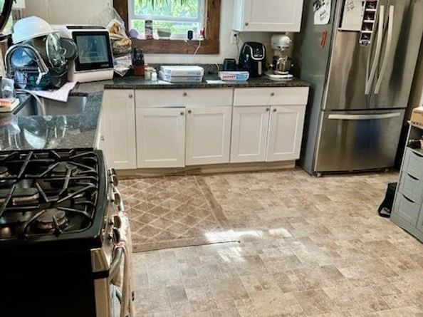 12 Cushing St, North Brookfield MA 01535