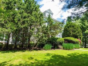 1245 Commonwealth Ave, Newton MA 02465