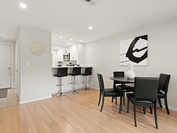 116 Mill Pond 116, North Andover MA 01845
