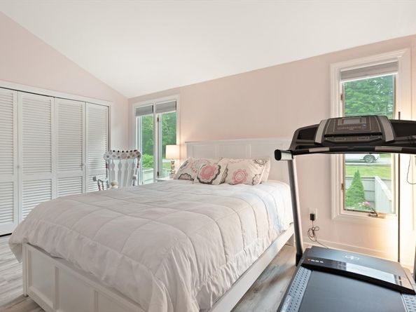 116 Mill Pond 116, North Andover MA 01845