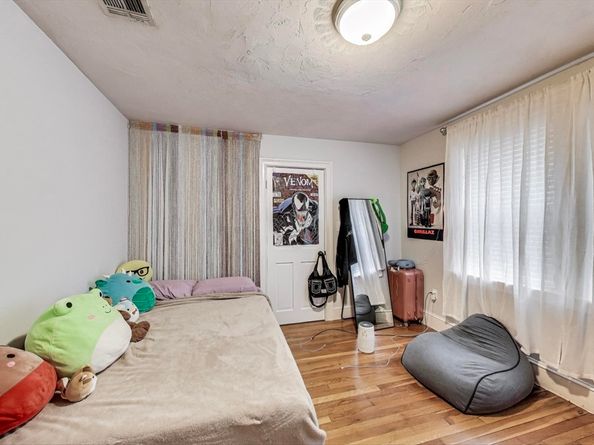 15 Ronan St 3, Boston MA 02125