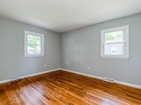 62 Forest St, Middleboro MA 02346