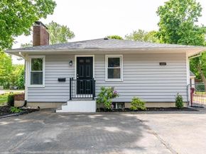 62 Forest St, Middleboro MA 02346