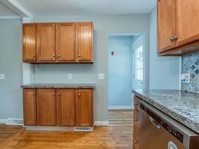 62 Forest St, Middleboro MA 02346